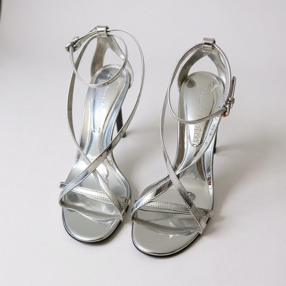 Alexander McQueen Shimmering Silver Strappy Heels
Size 8.5 (US) or 38.5 (EU) - Picture 1 of 5